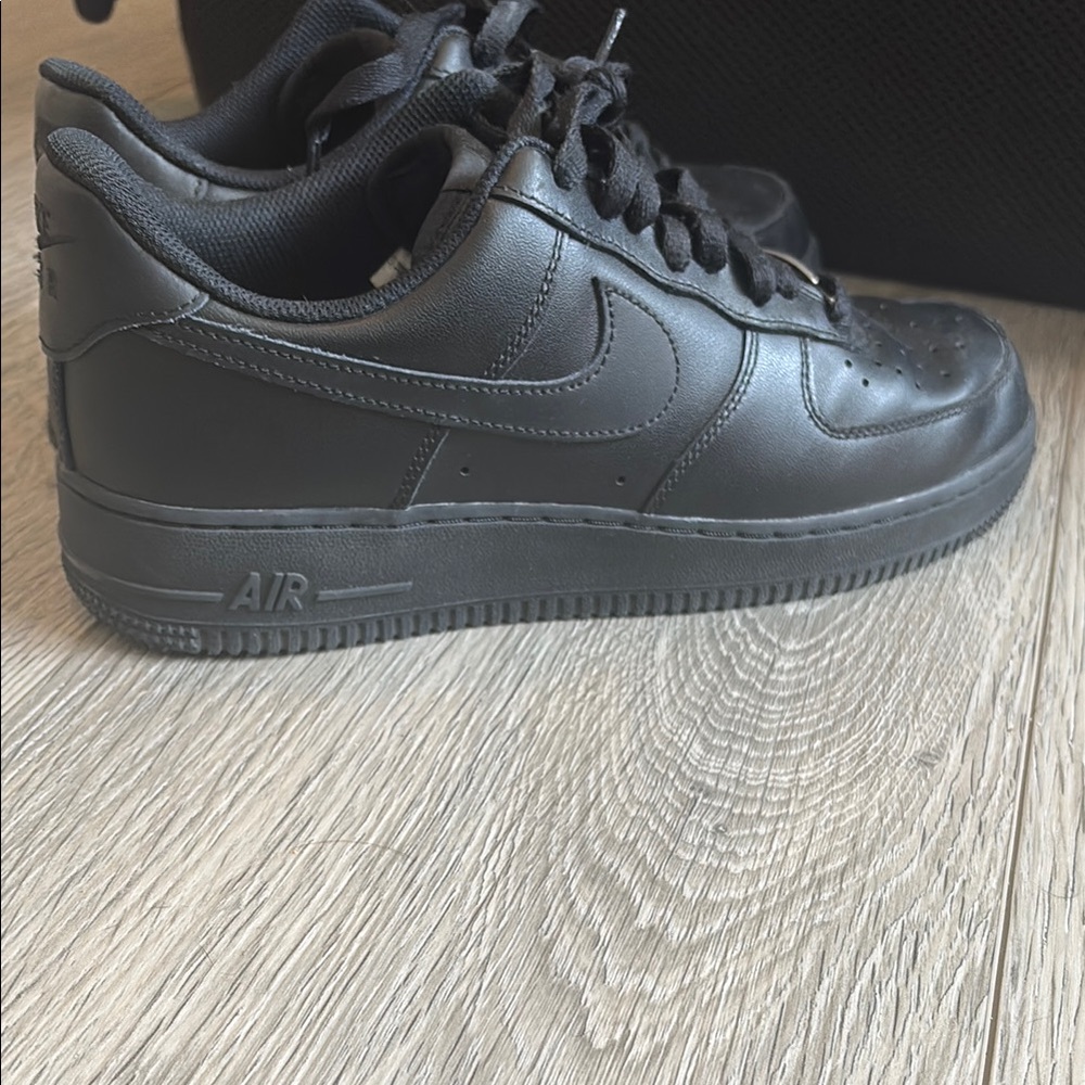 Nike All-Black Air Sneakers